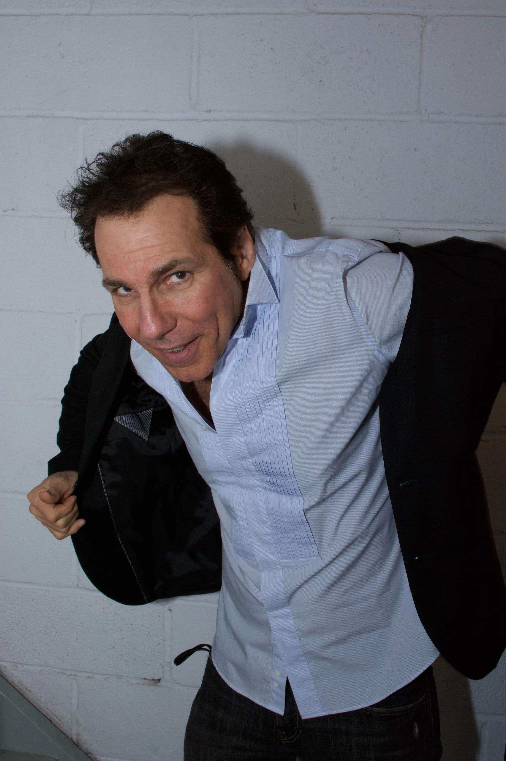 Steve Marshall performing at a private event